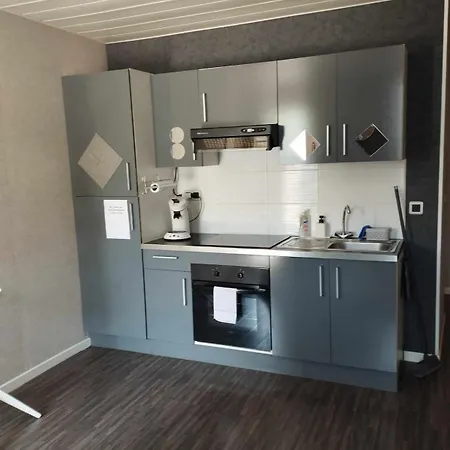 Apartment F1 With Parking