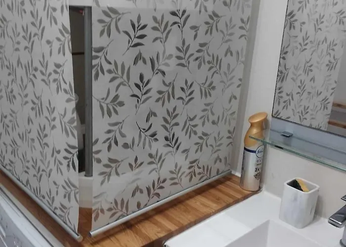 F1 With Parking Appartement